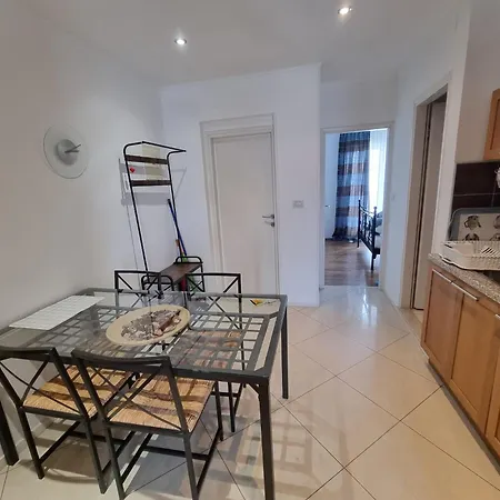Apartment Dezela *